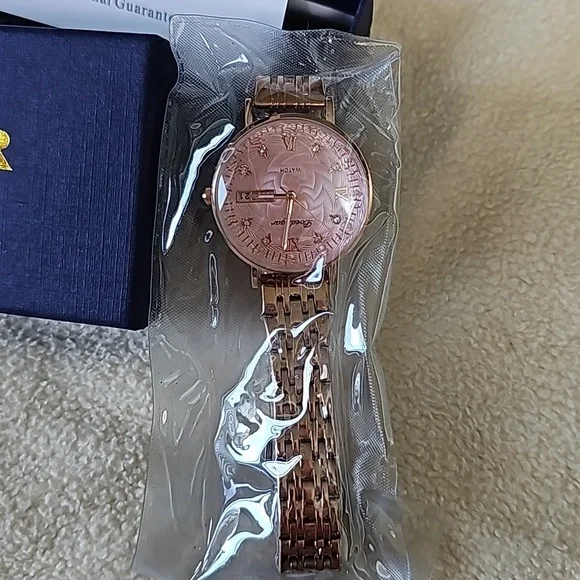 Rose Gold - Watch - Picture 2 of 3